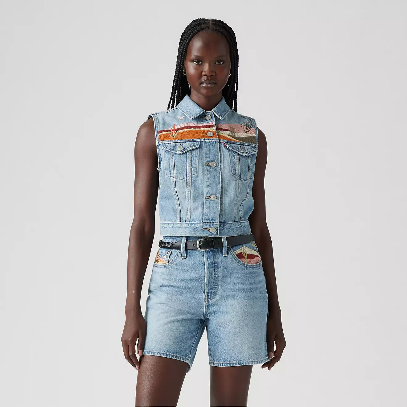 Levis Embroidered XS Vest - Desert Utopia