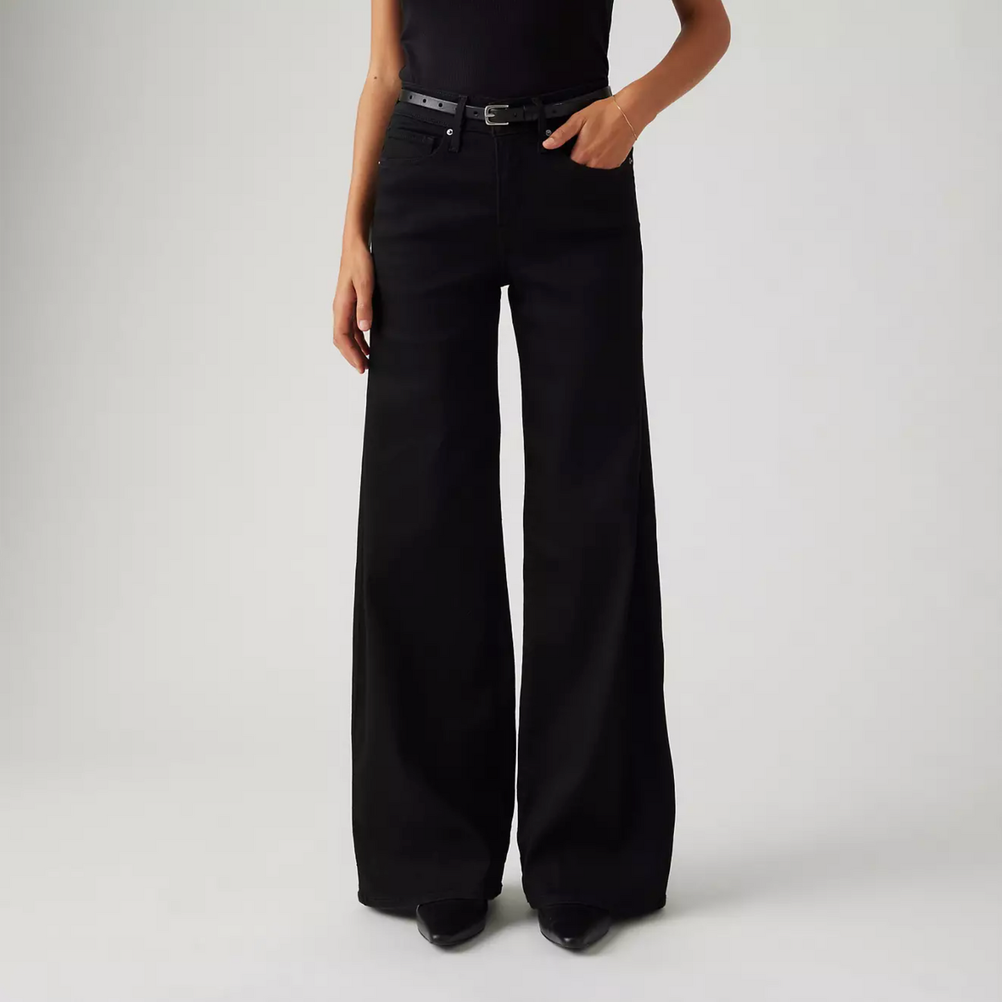 Levi's 318 Shaping Wide Leg - Soft Black