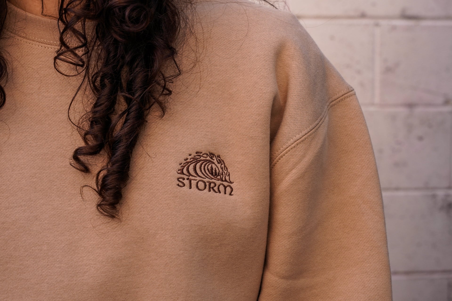 Storm Classic Wave Crewneck - Brown