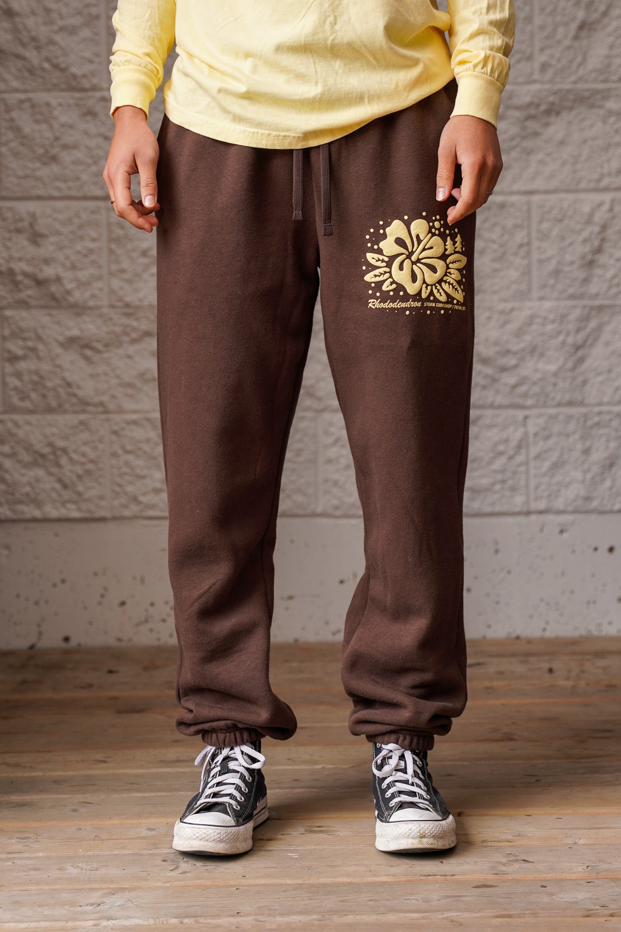Storm Women's Rhododendron Sweatpants - Brown