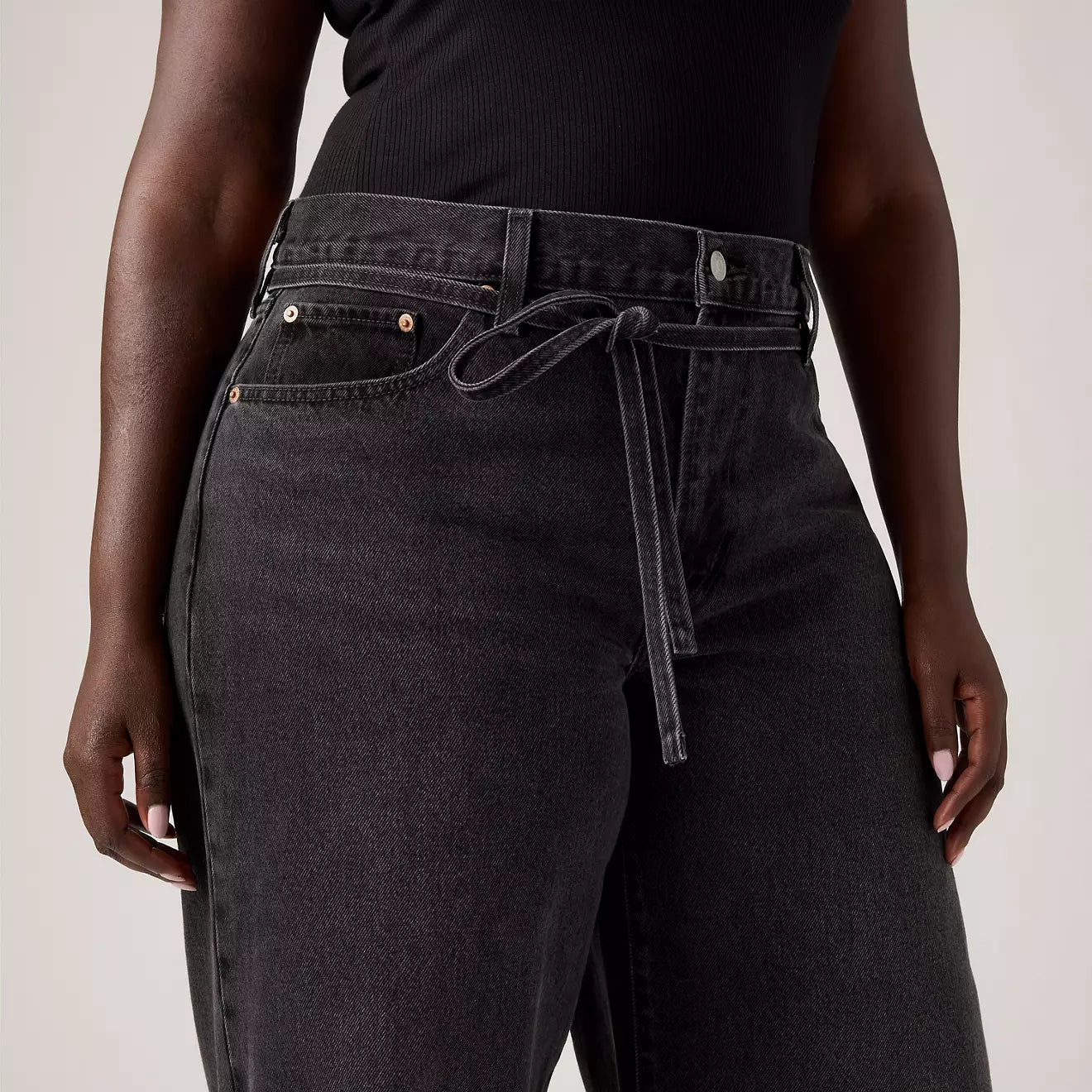 Levis XL Straight - Influential Lady