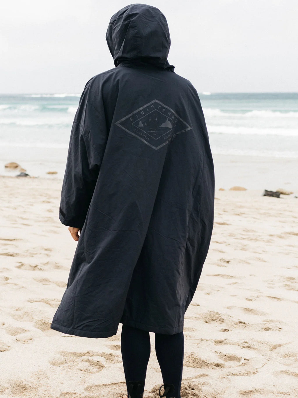 Finisterre Tego Robe - Navy/Flame