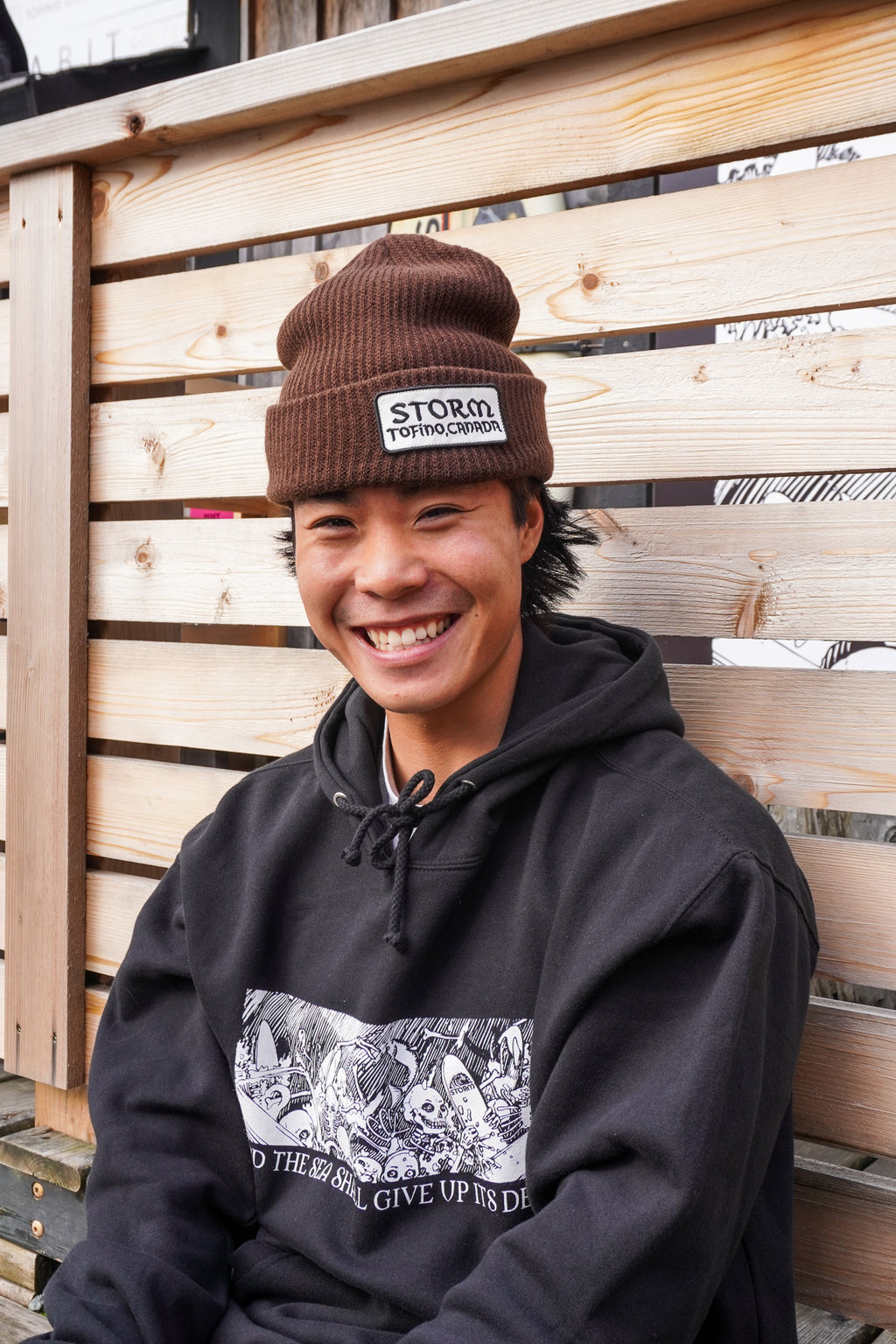 Storm Bucket Toque