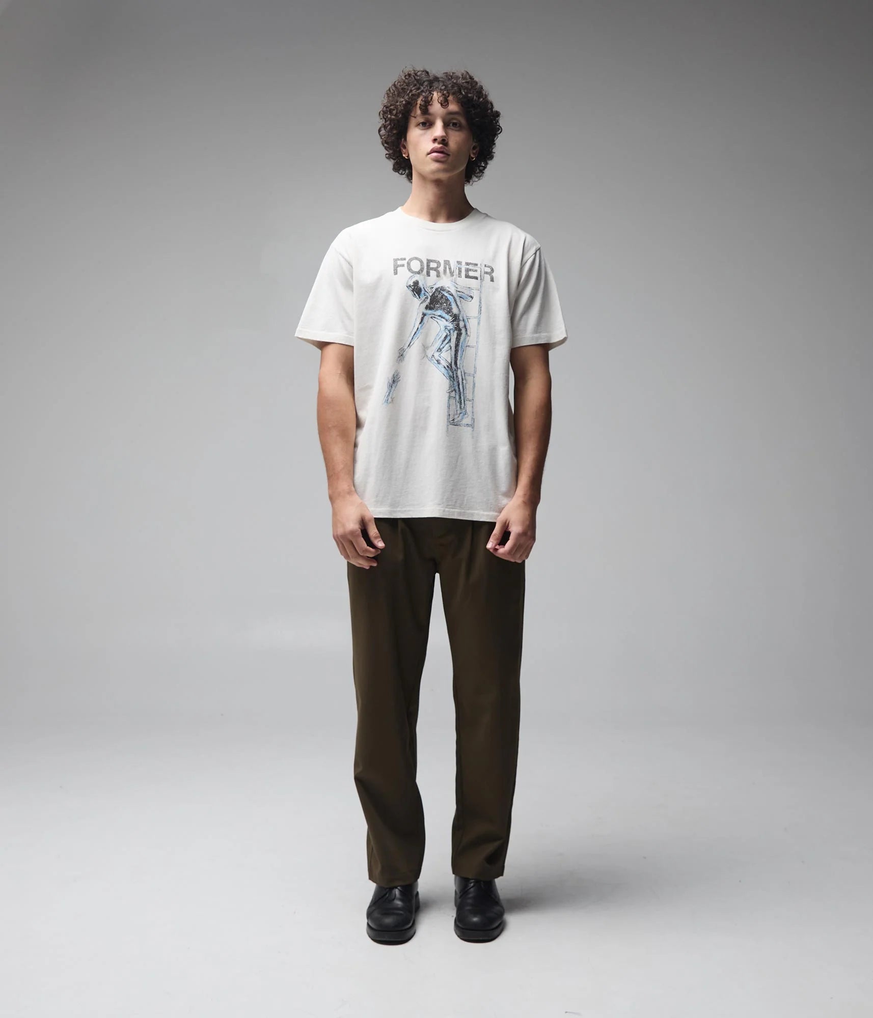 Former Grasp T-Shirt - Bone