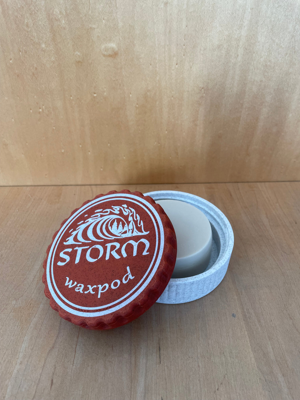 Storm Waxpod Container