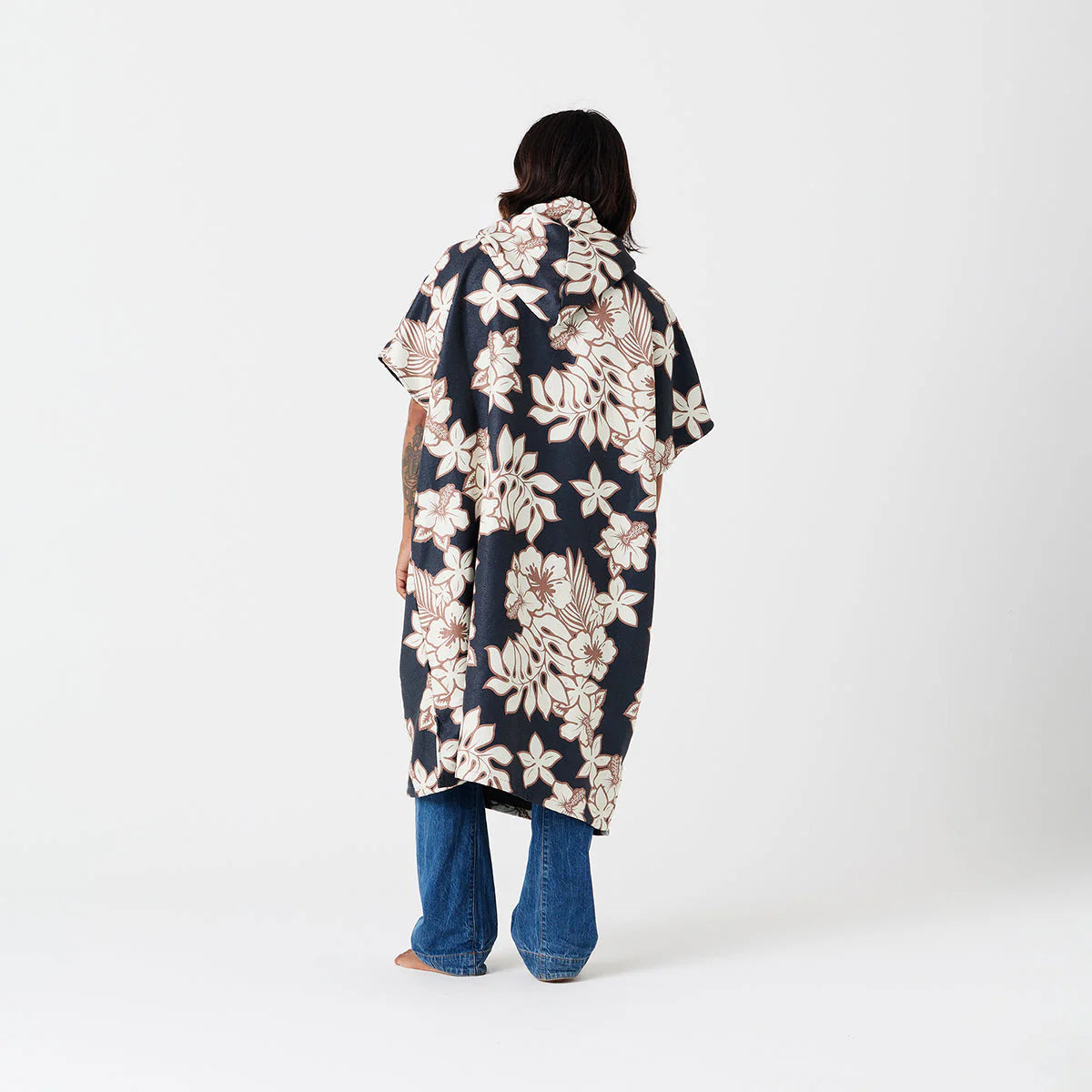 Slowtide Olinda Prf QD Poncho - Black
