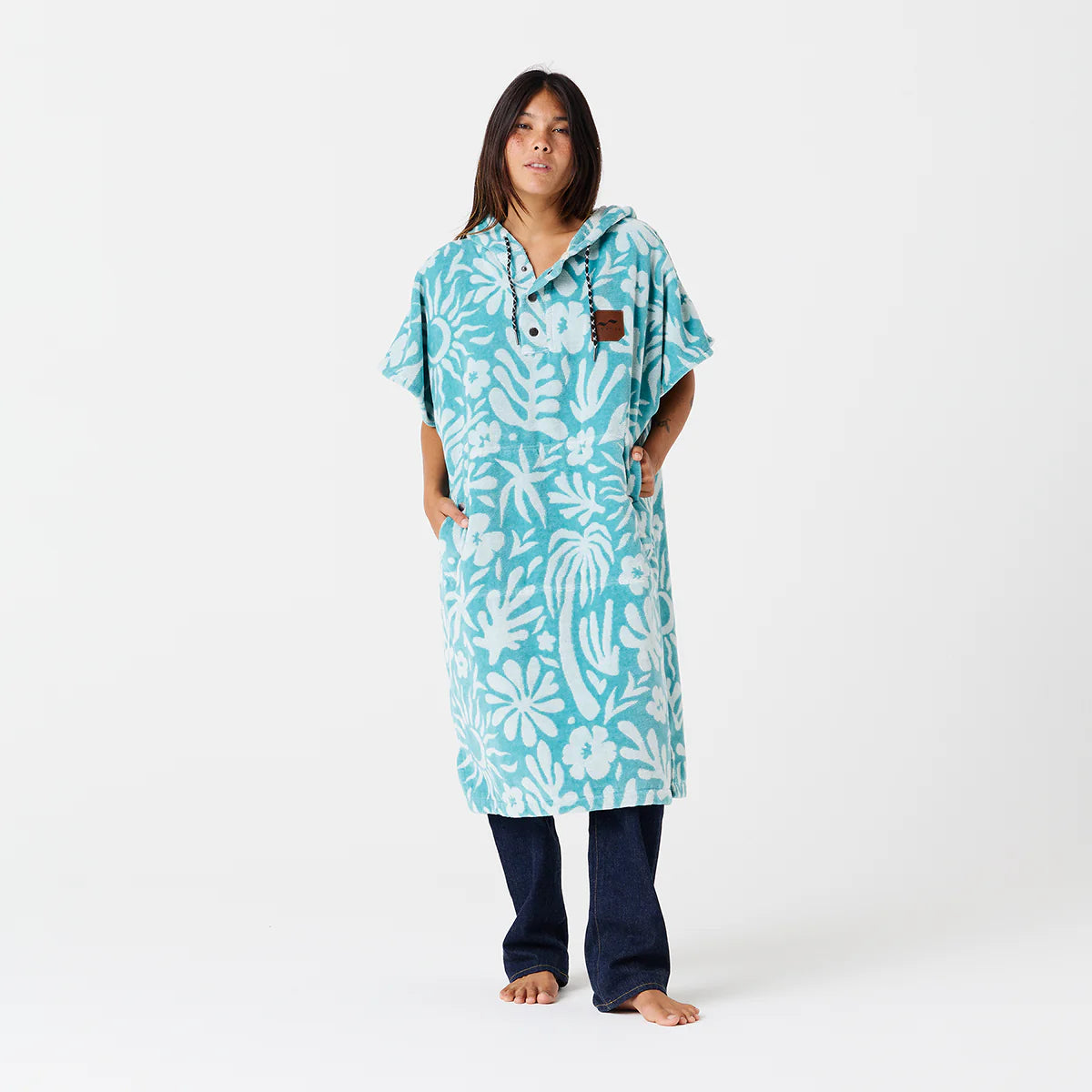 Slowtide Sunny Changing Poncho - Sky Blue