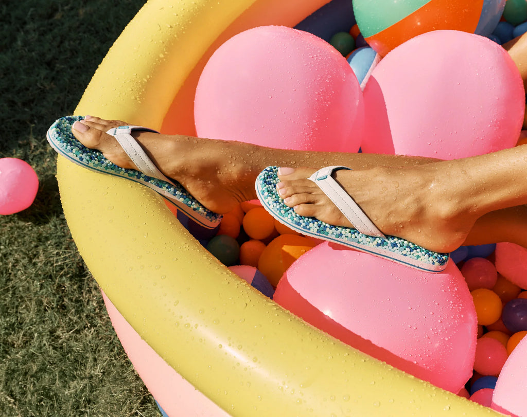Sanuk Womens Bubble Cush Sandal - Rainbow Confetti