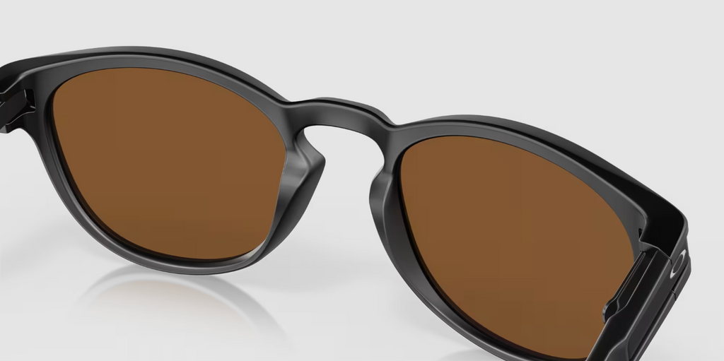 Oakley Latch Matte Black - Prizm Violet