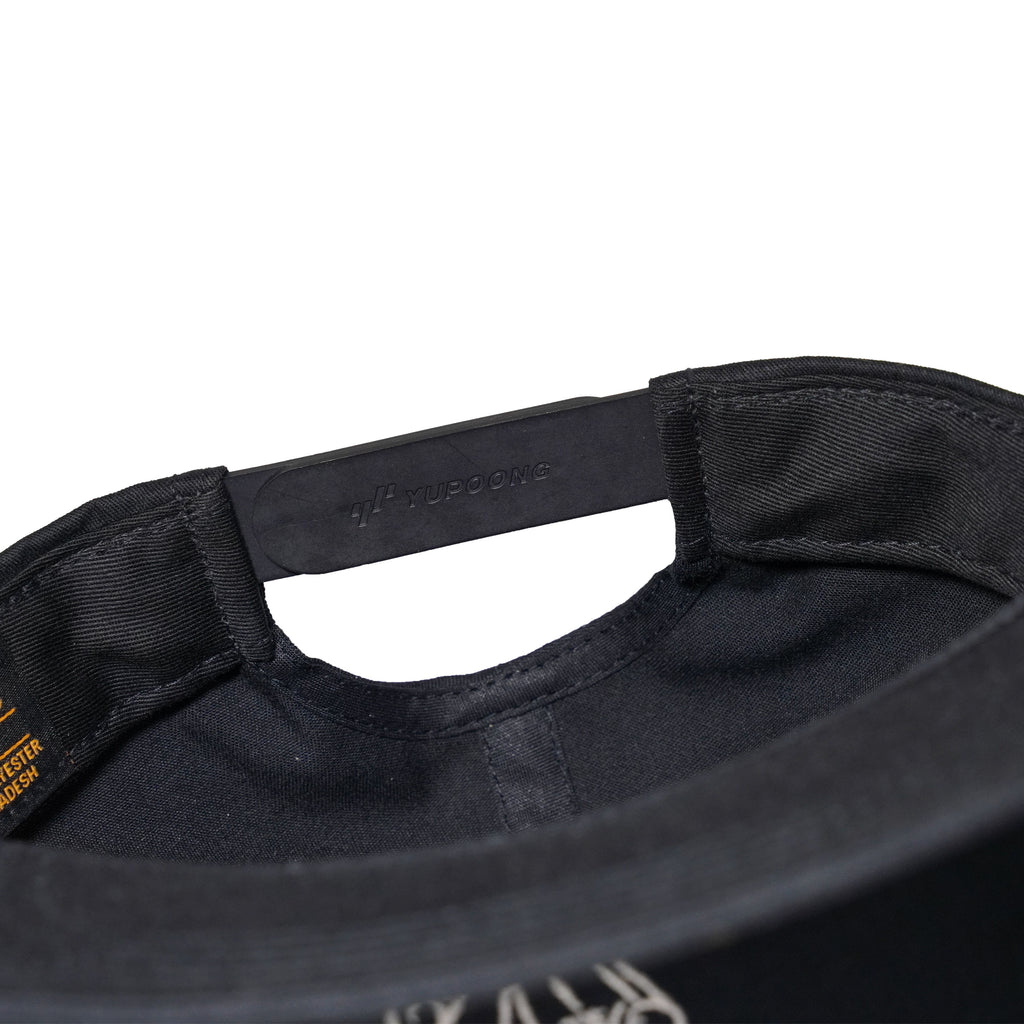 Storm Maneki-Neko Skateboard Hat