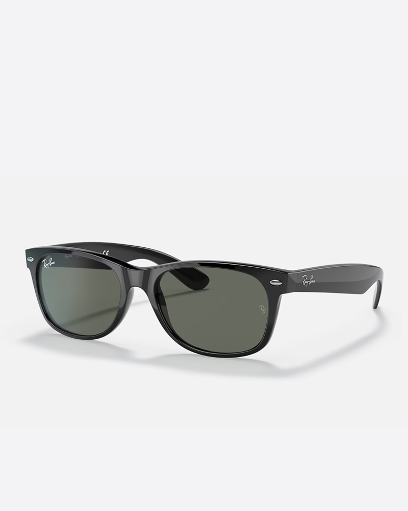 Ray-Ban Wayfarer Sunglasses - Black/Green