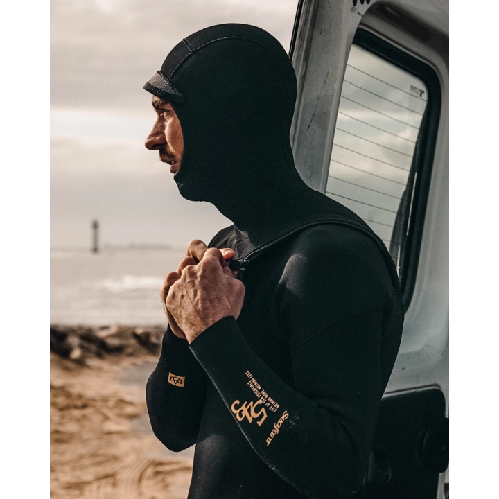Manera Mens Seafarer Hooded 5/4/3 Wetsuit