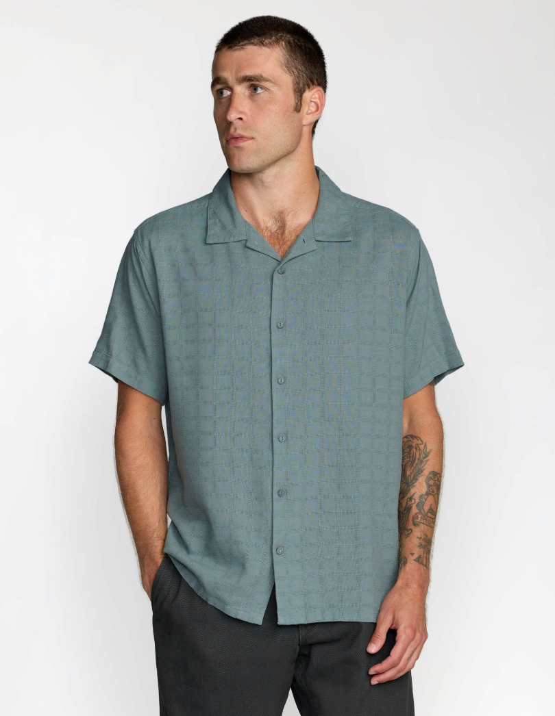 RVCA Mens Vacancy S/S Shirt - Lead